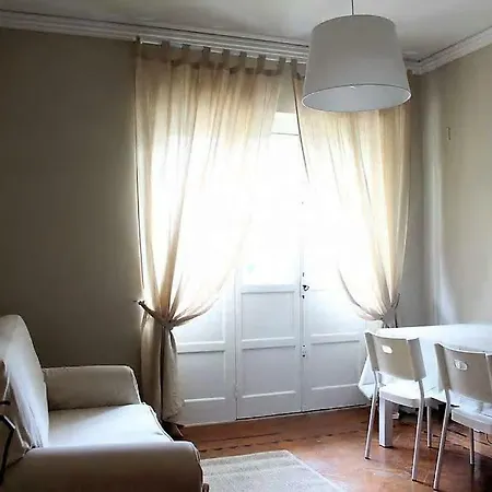 Apartment Charming In The Heart Of Lisbon